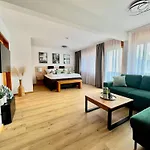 Wolkenfrei In Mit Pool Und Sauna Apartmán Inzell