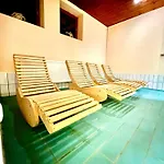 Appartement Wolkenfrei In Mit Pool Und Sauna *