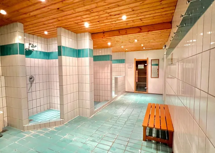 아파트 Wolkenfrei In Mit Pool Und Sauna