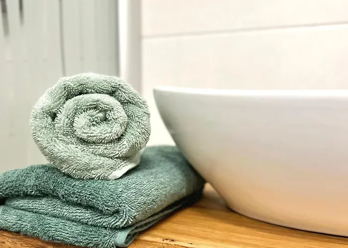 Wolkenfrei In Mit Pool Und Sauna 아파트 인젤