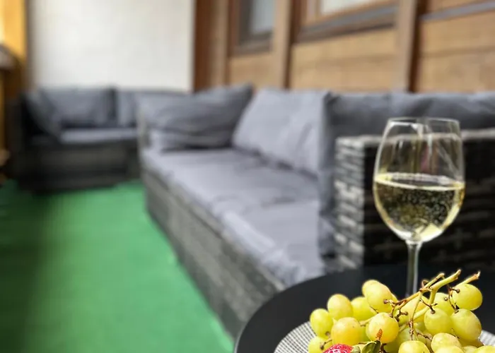 Wolkenfrei In Mit Pool Und Sauna 아파트